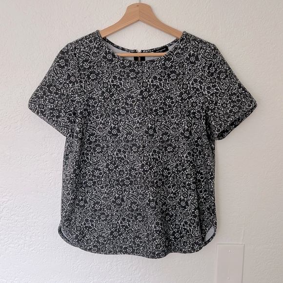 Ann Taylor Tops - Ann Taylor Black Gray Lace Print Blouse Top, Size S